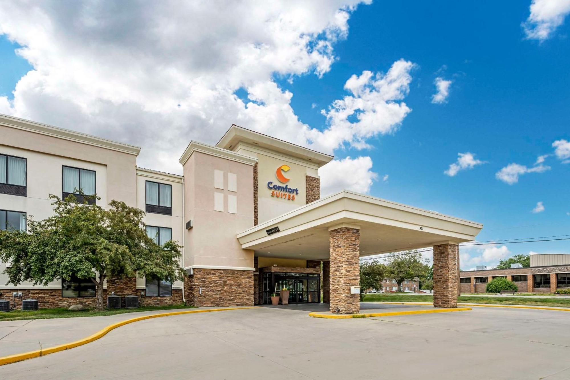 Comfort Suites East Lincoln - Mall Area Esterno foto